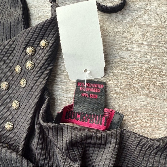 NWT Rock and Roll Cowgirl Ladies' Tie Tank With Studs - Picture 8 of 9